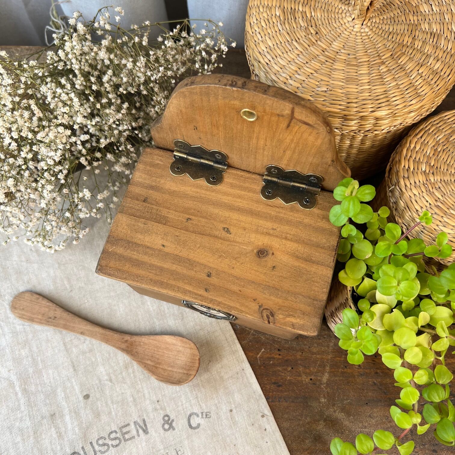 Salt box in raw wood