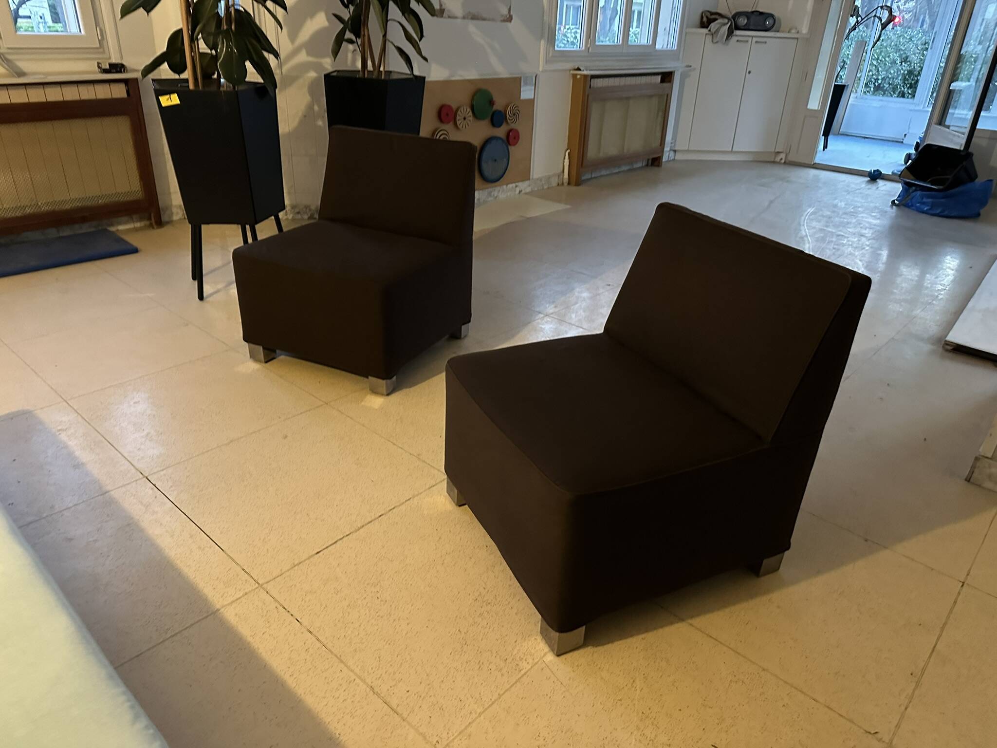 2 Cassina armchairs