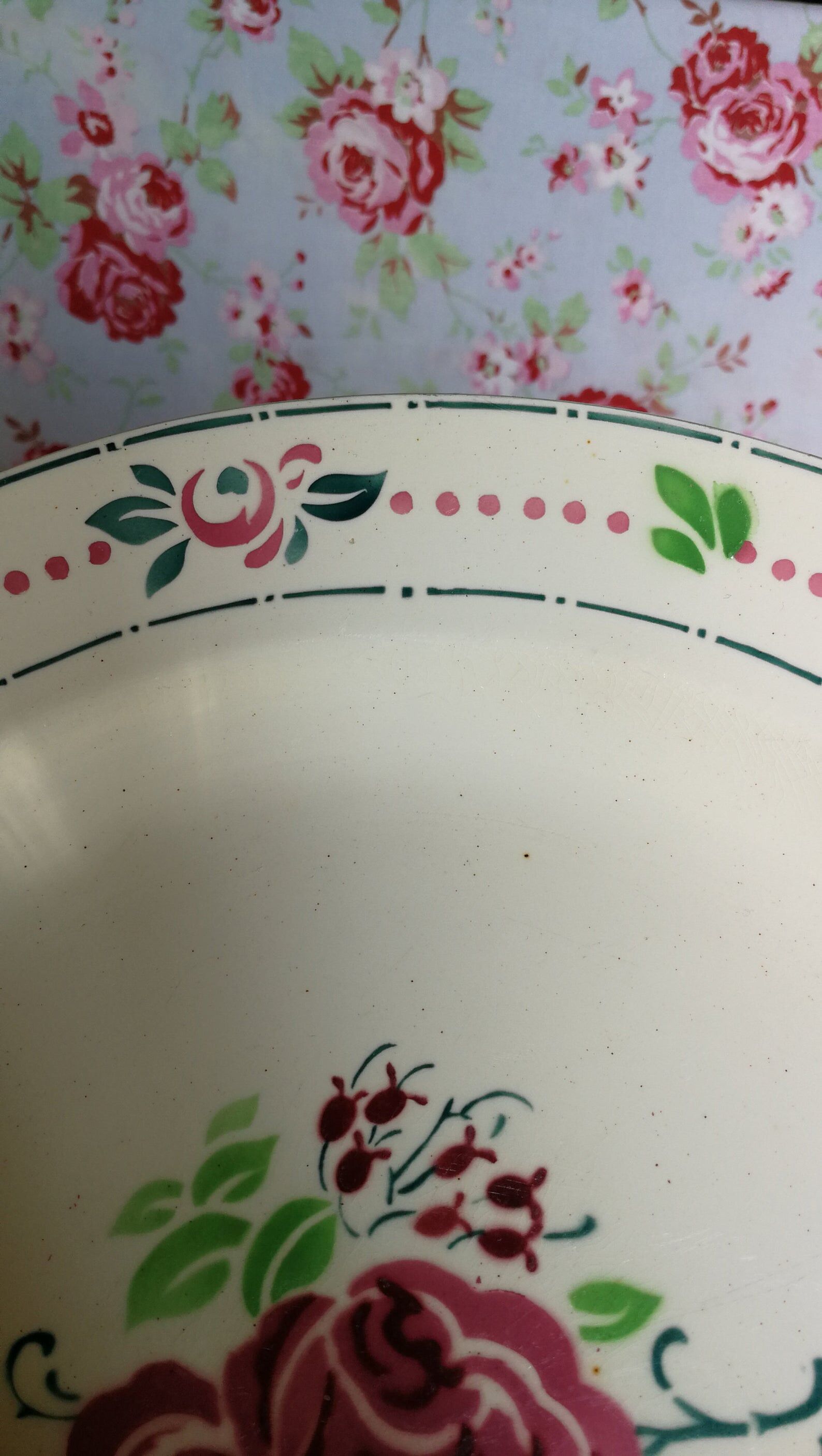 Big dish Boch Brothers fausta ancient rose flowers green stencil
