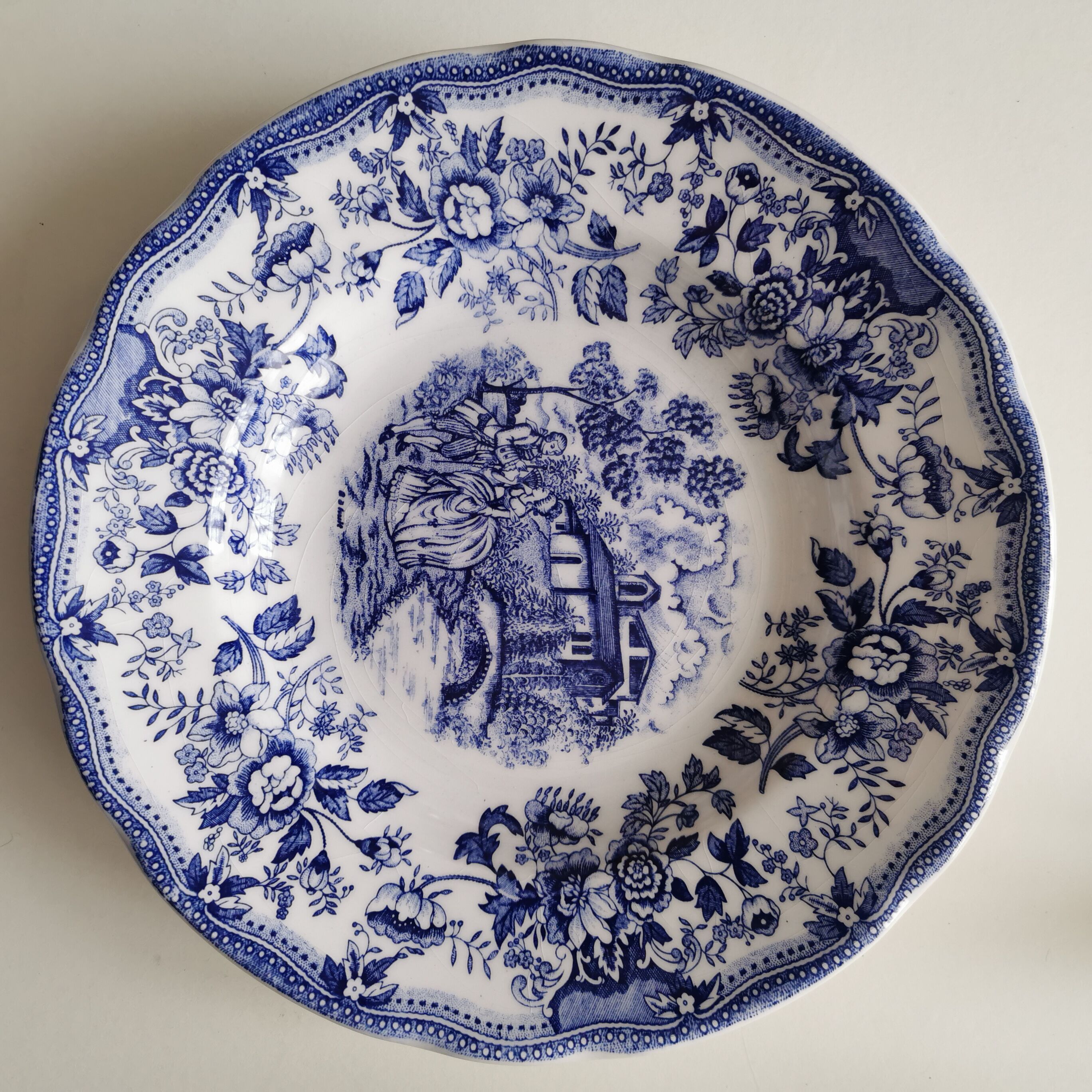 Old Italian ceramic soup plate Promogros