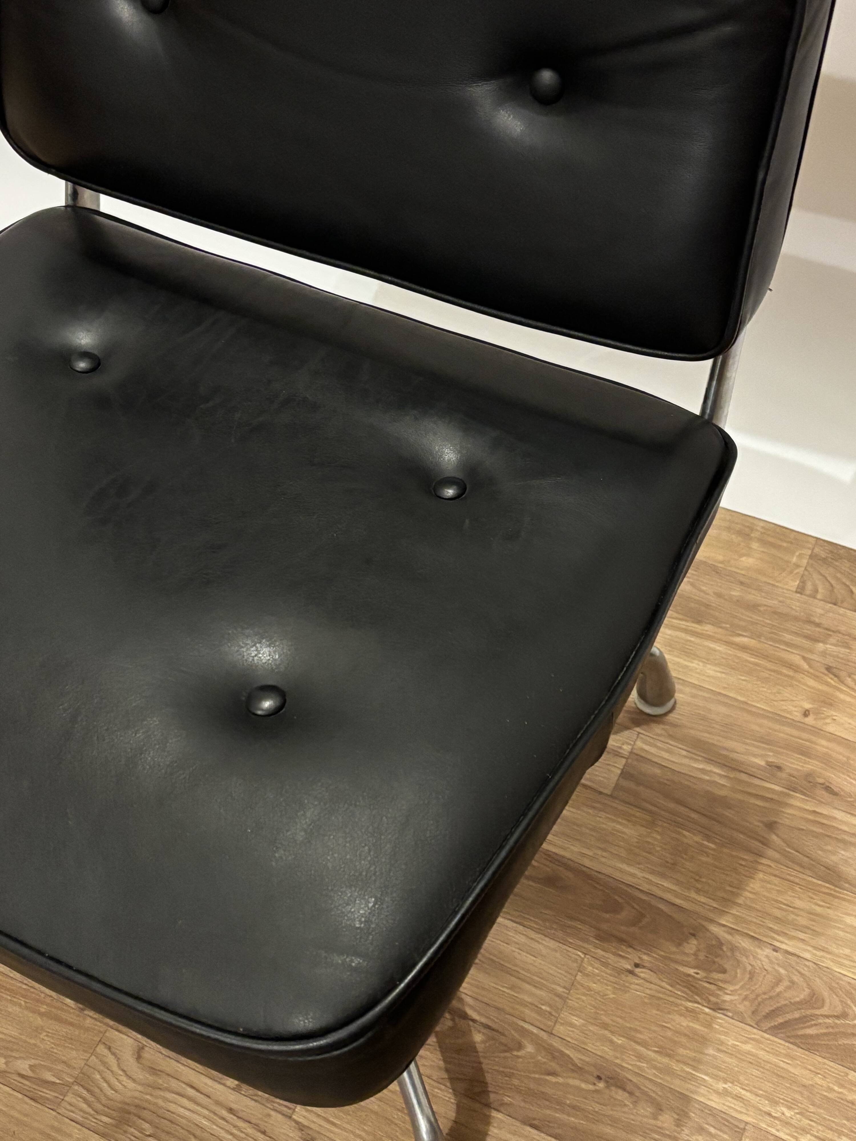 Intermediate Eames Chair from the 1970s in leather.