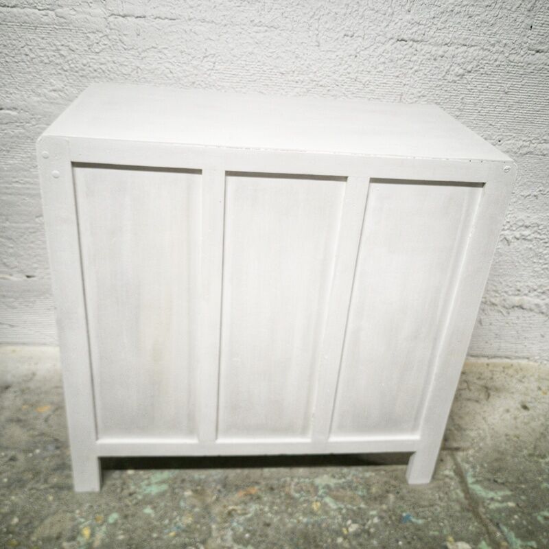 Vintage 3 drawer chest of drawers