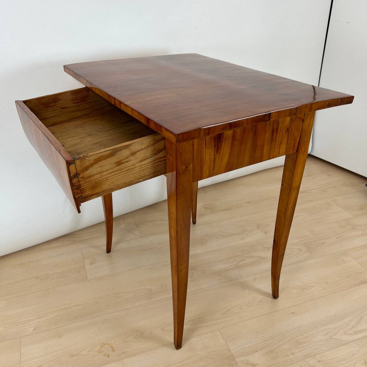Biedermeier Side Table in Cherrywood, 1820