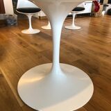 Table Tulip d'Eero Saarinen édition Knoll 137 cm