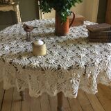 Nappe ancienne au crochet