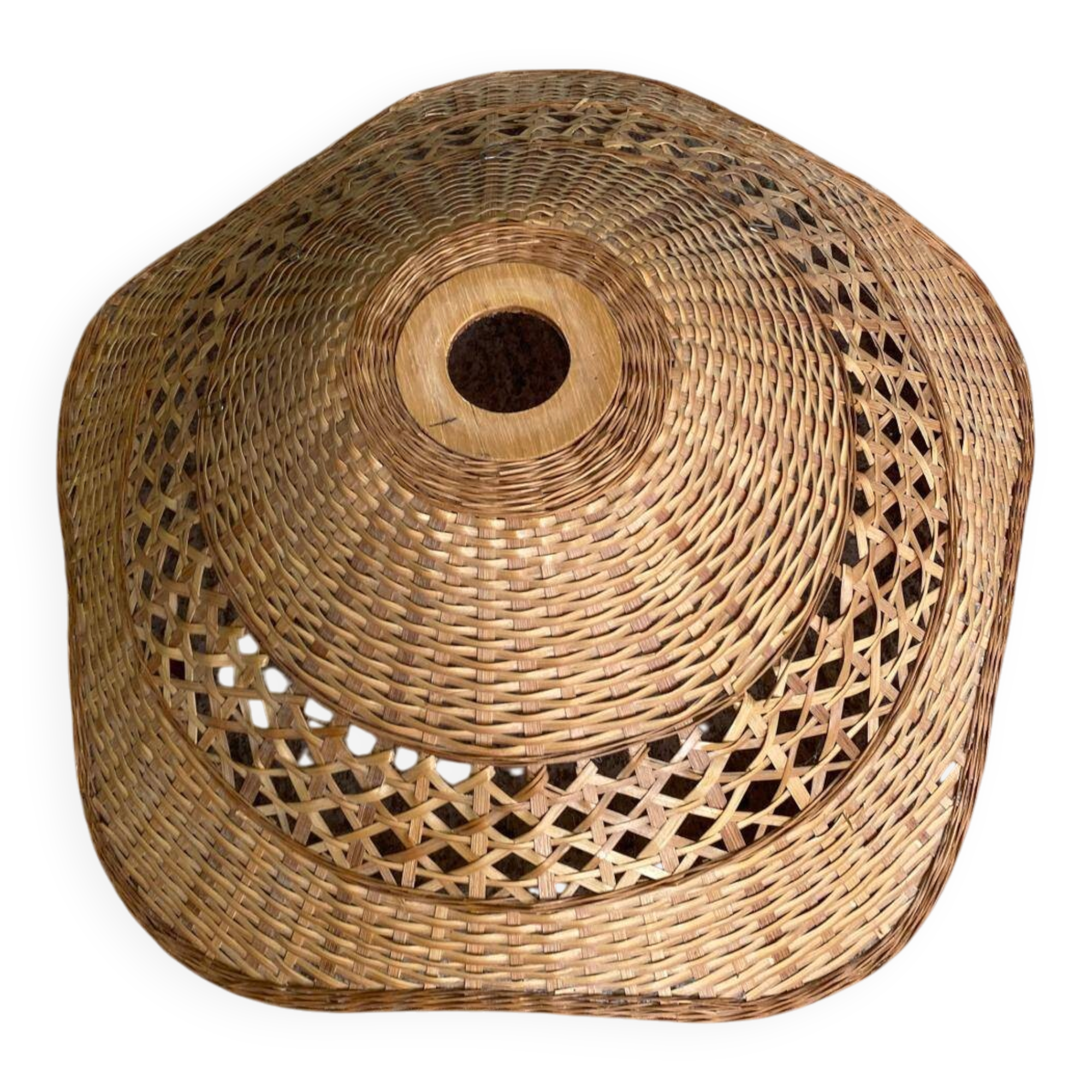 Vintage woven rattan pendant lampshade – Flower/wavy shape