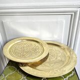 Assiettes orientales vintage en laiton