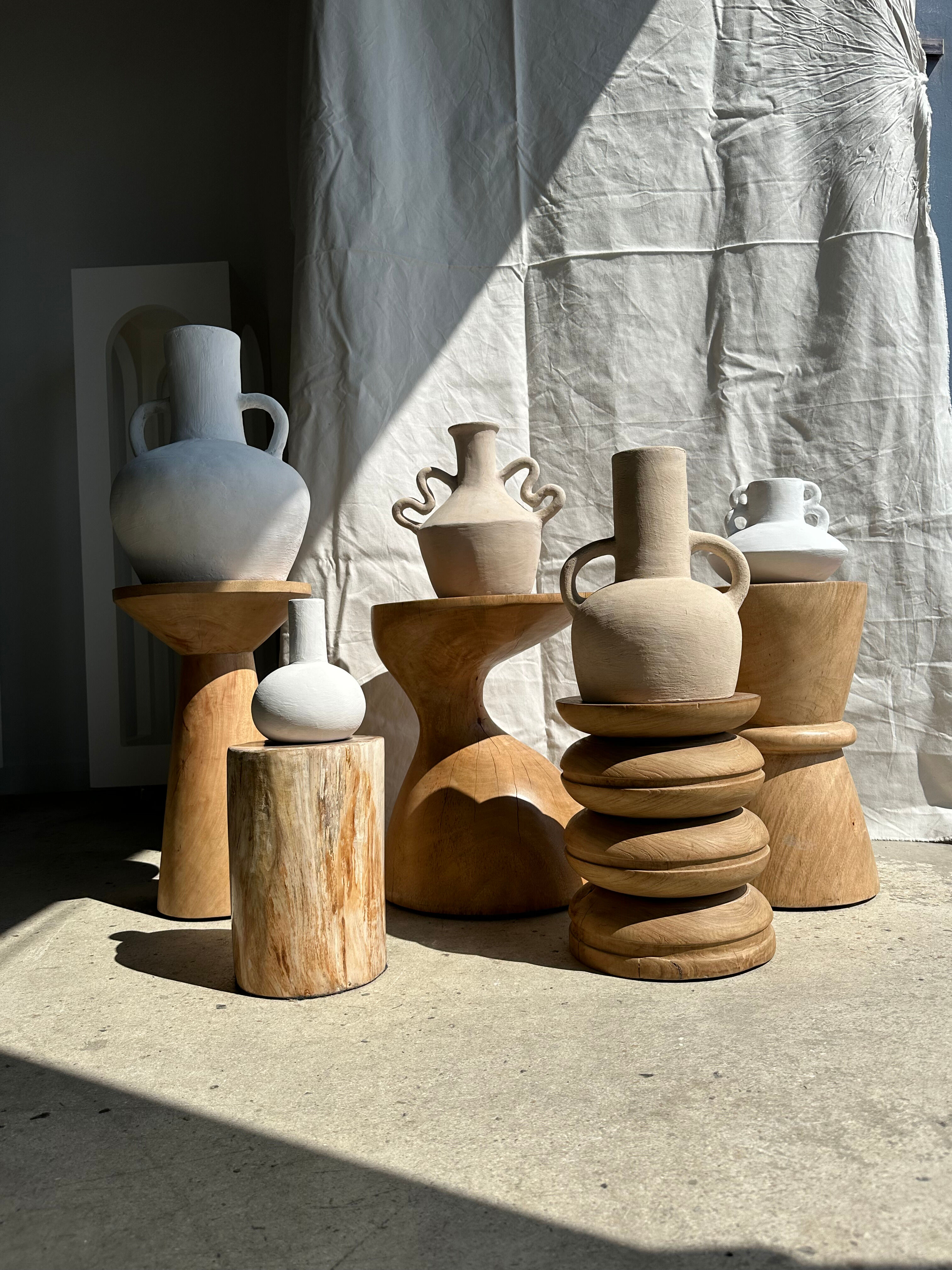 Handcrafted terracotta vase painted white with double handles h:40 d:30