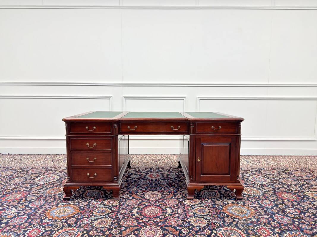 Classic English Chesterfield Partnerdesk Desk