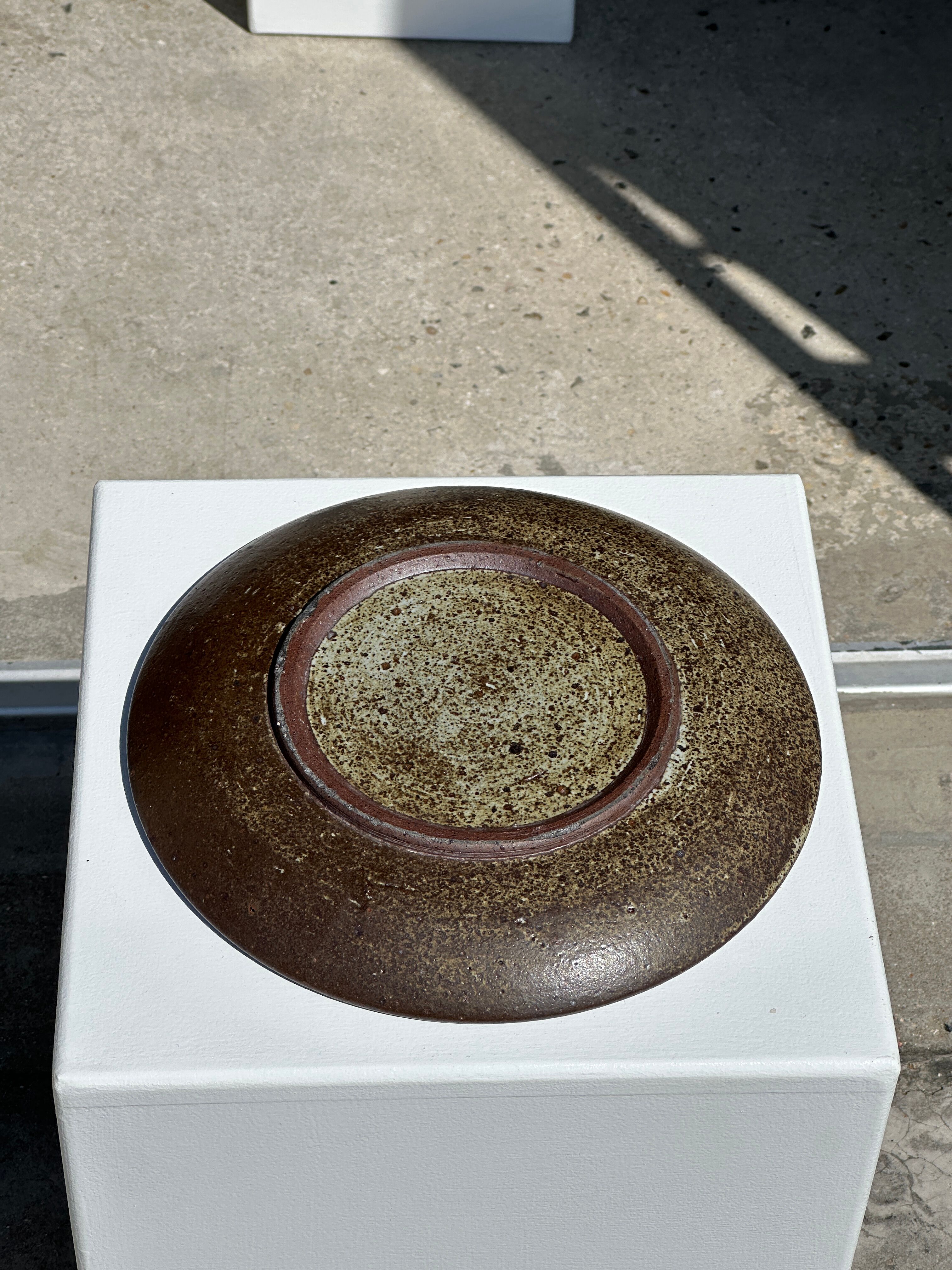 Indonesian green ceramic dish D:26.5