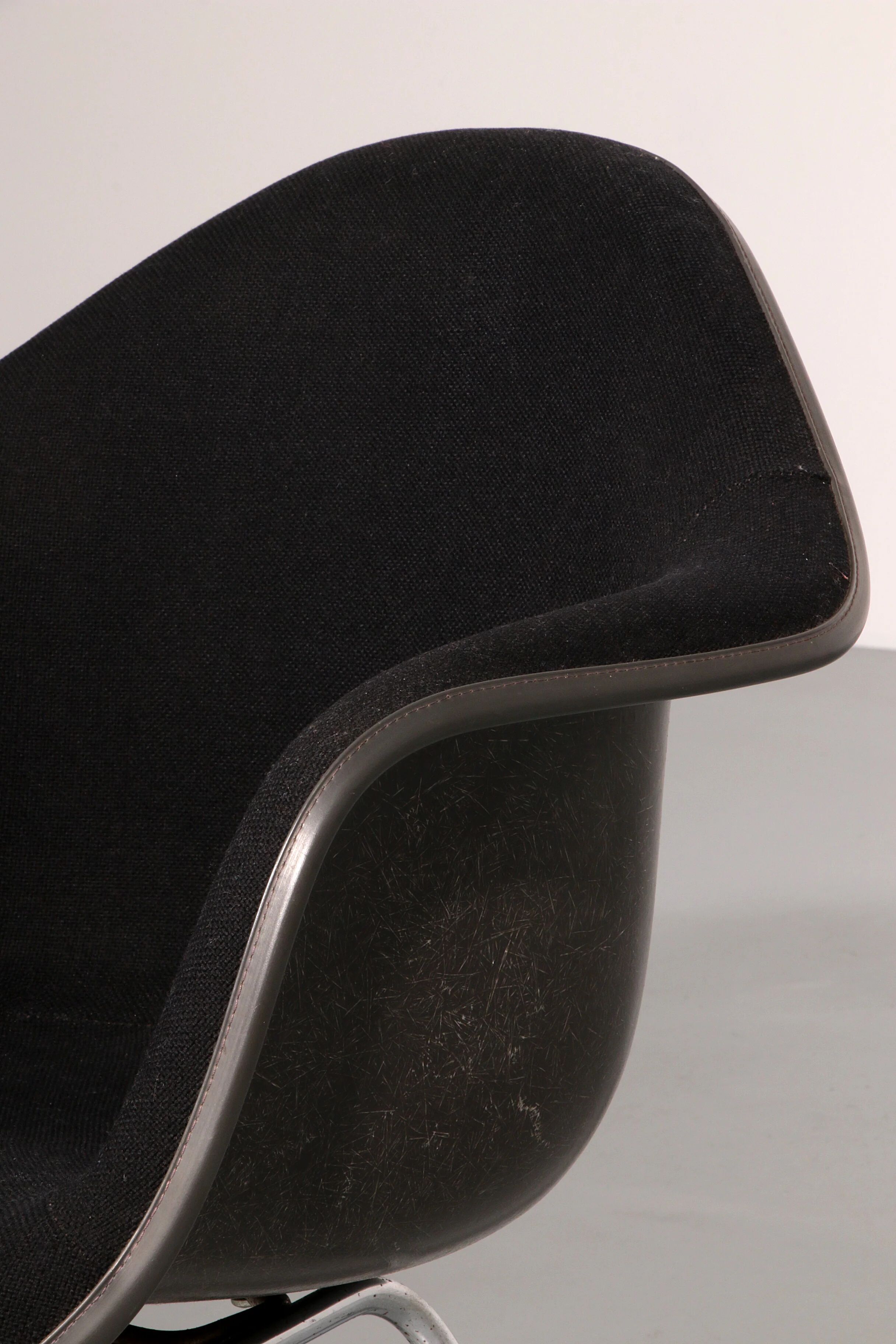 Dining chairs by Charles Eames and Ray Eames Model Dax 1970