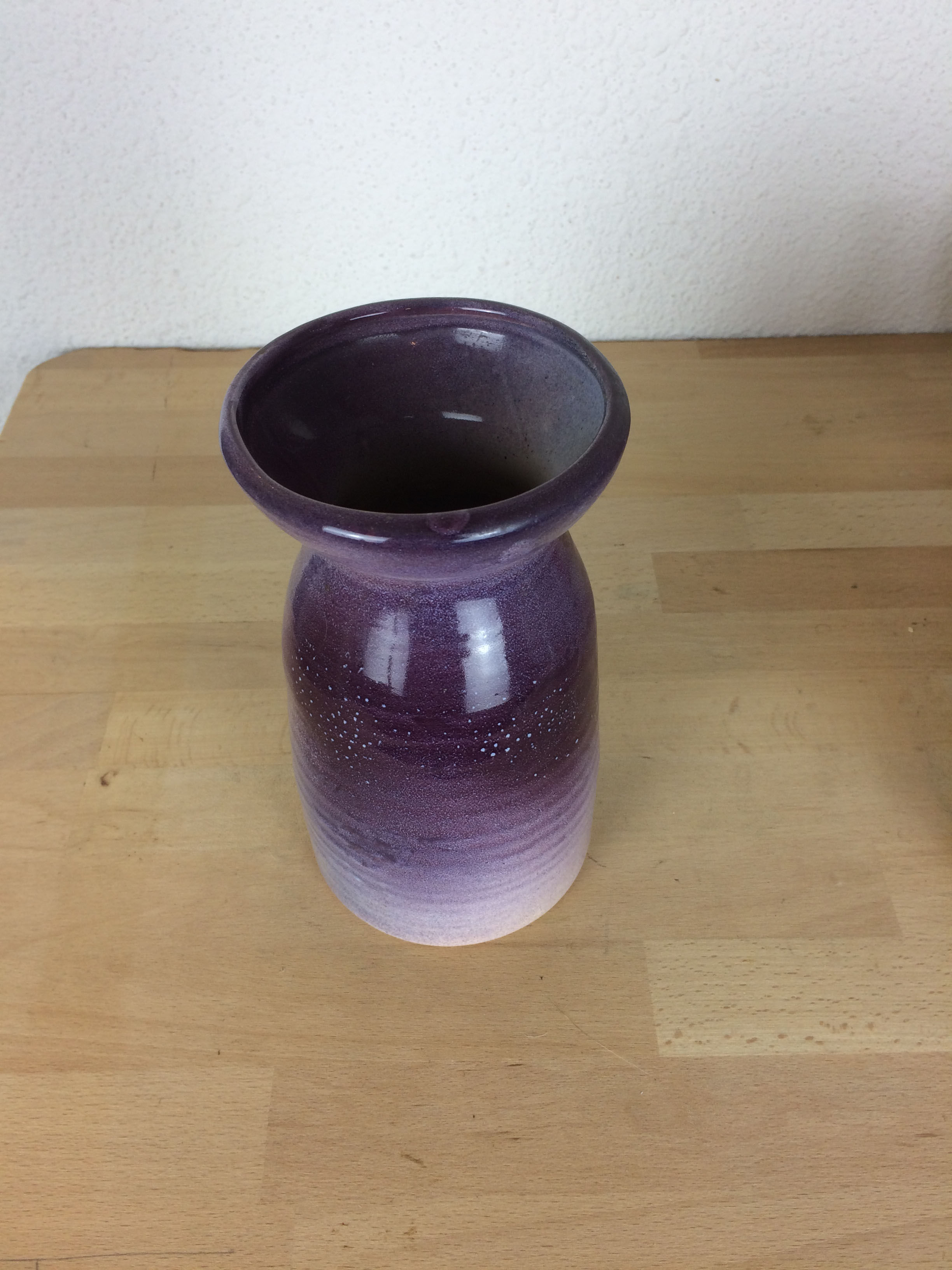 Vase Caves Dieulefit in purple ceramic