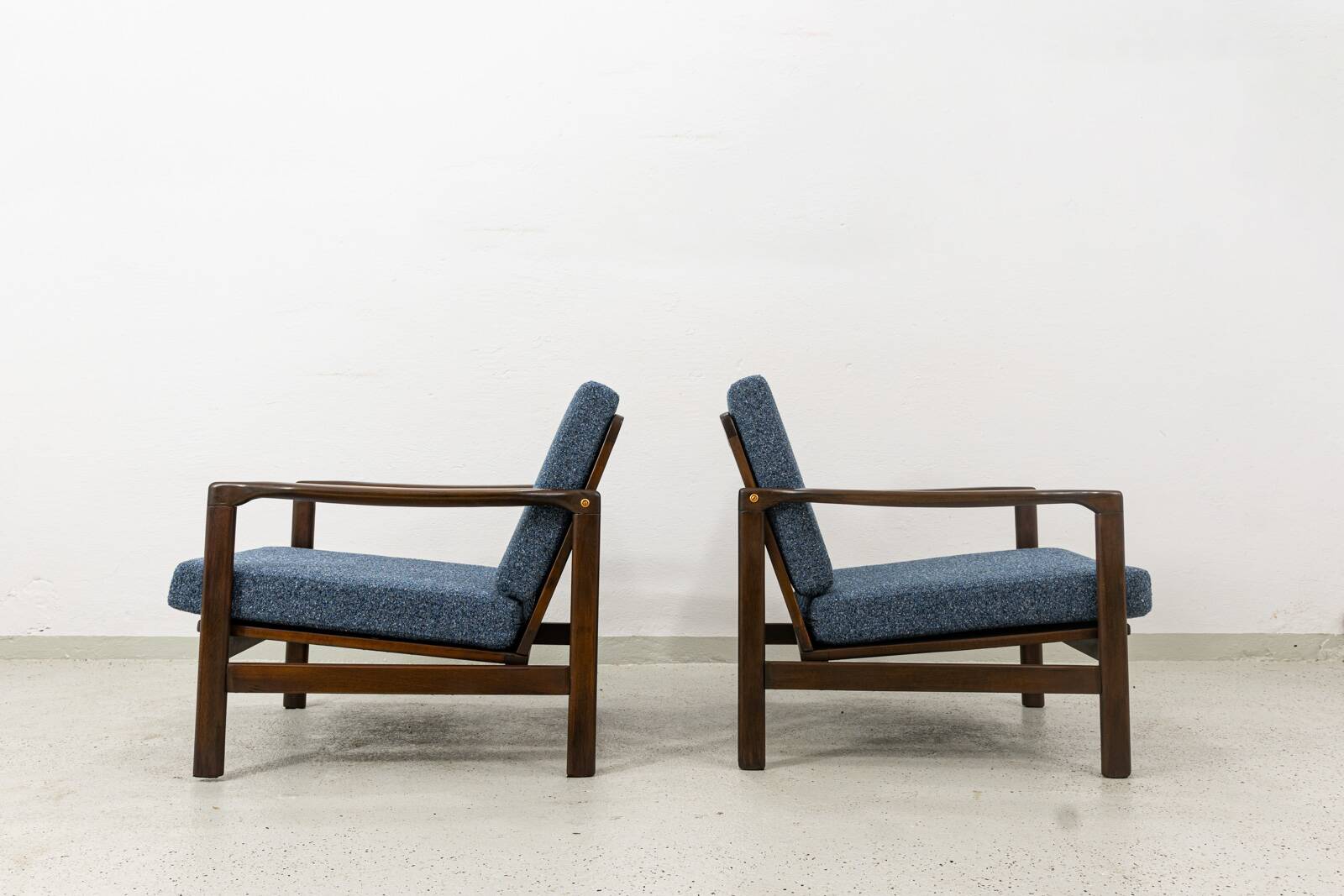 Vintage armchairs B-7522 by Zenon Bączyk, Poland, 1960s, set of 2