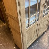 Armoire vitrée