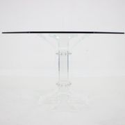 Table à manger lucite des années 1970 avec plateau en verre