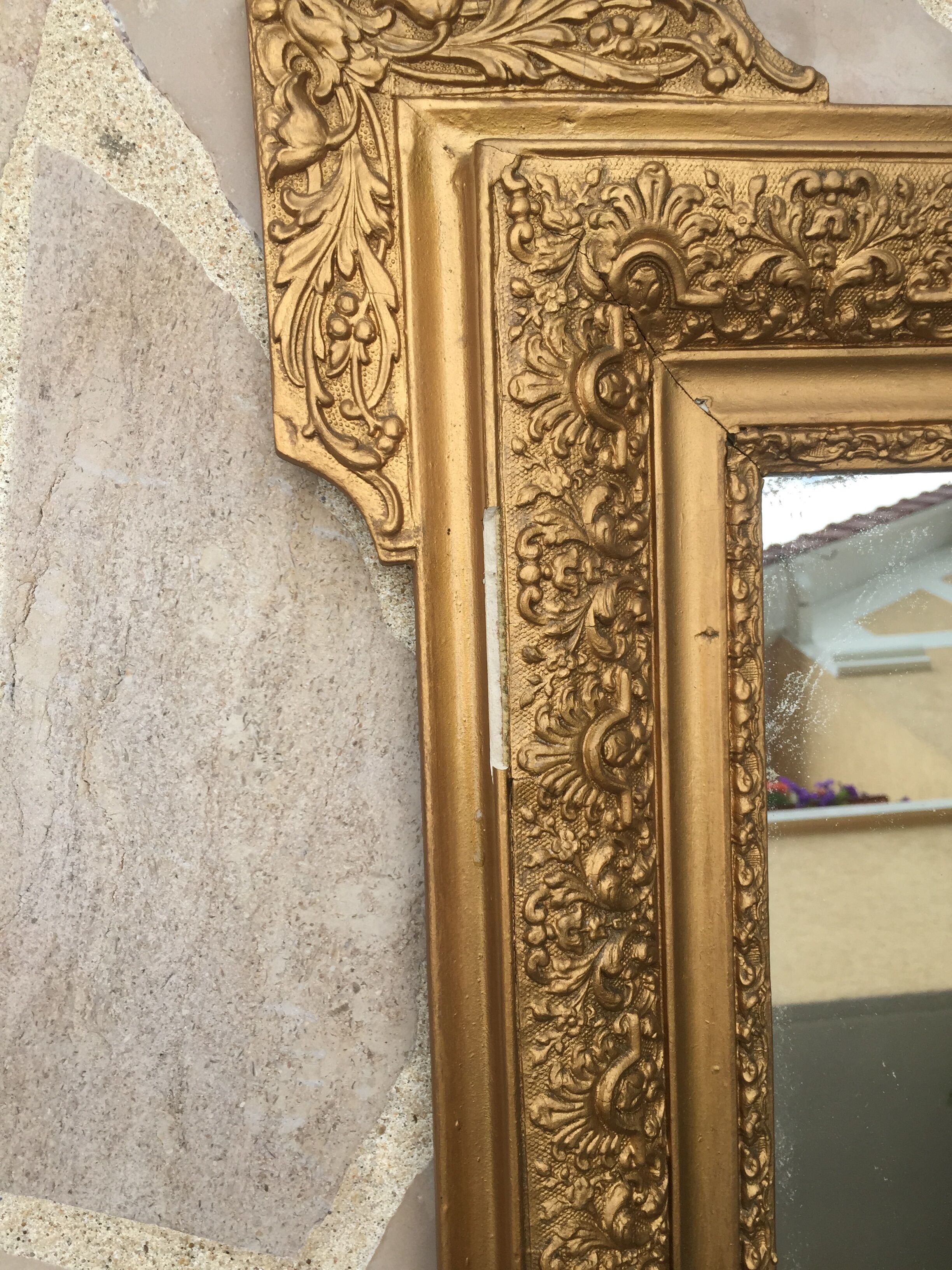 Old mirror in gilded wood and stucco 120 x 85 cm