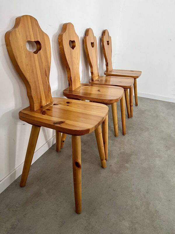 Lot 4 anciennes chaises de ferme en pin années 60 vintage
