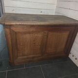 Comptoir de magasin ou de commerce en chêne