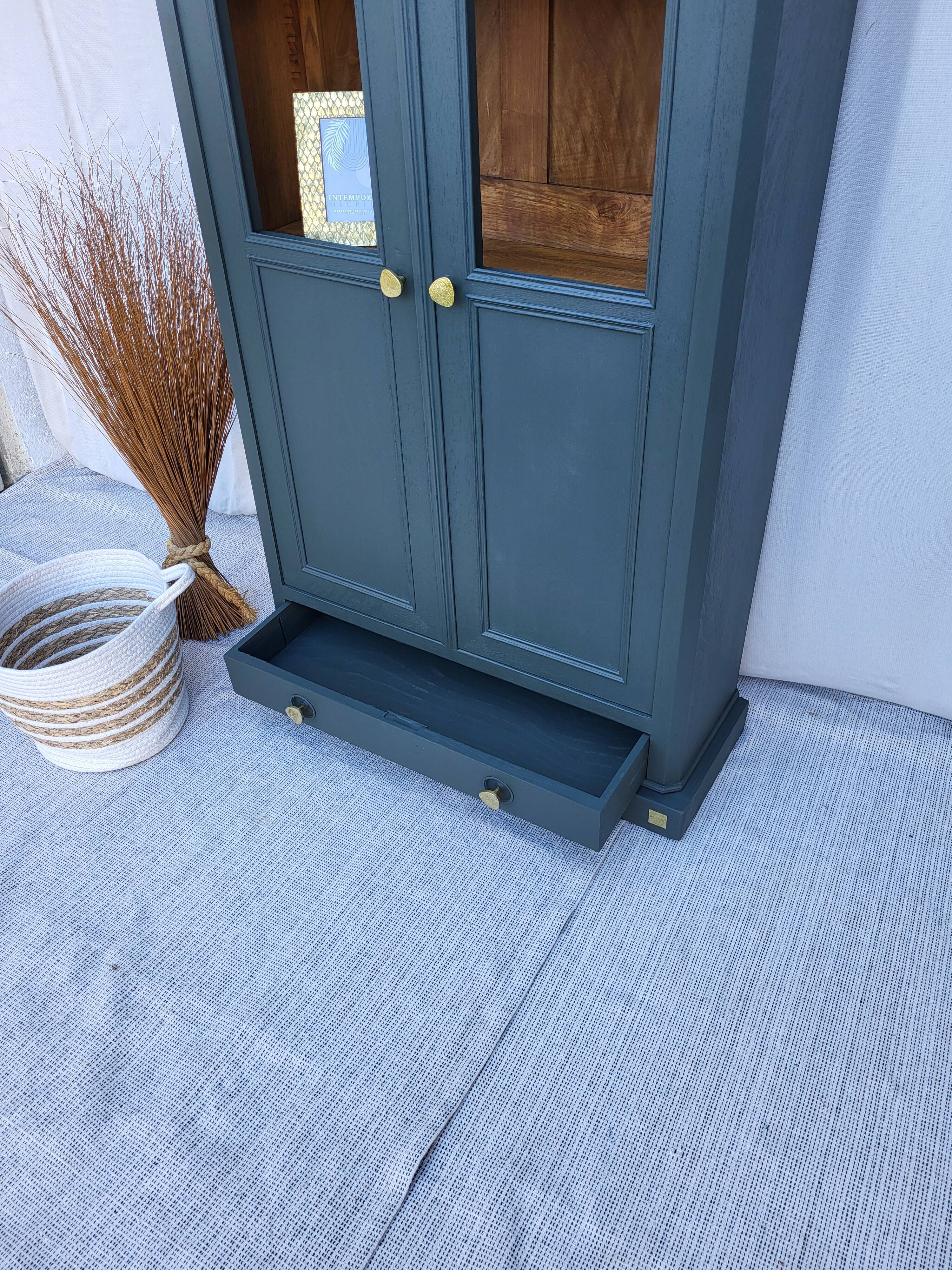 bookcase with 2 glass doors