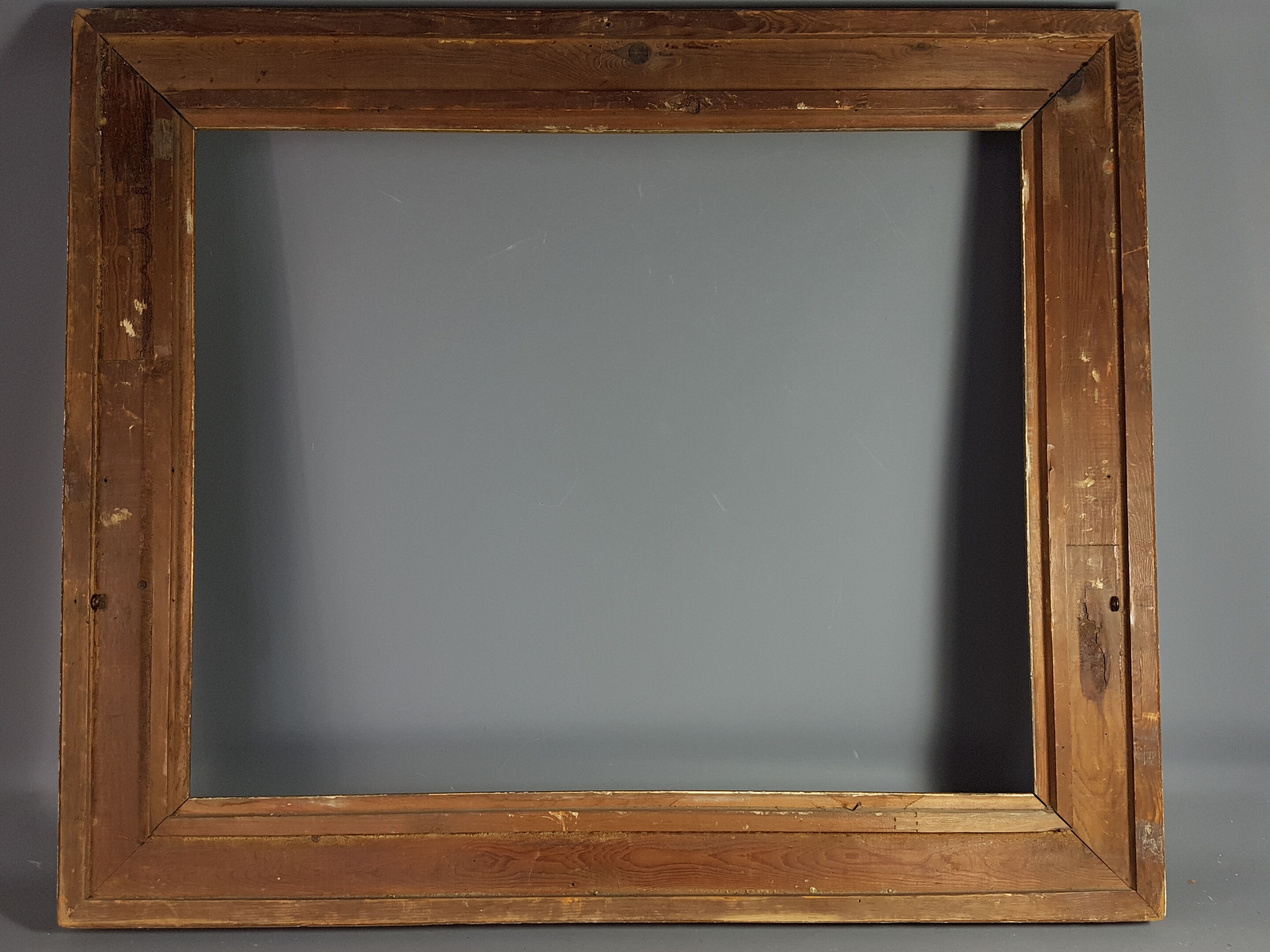 Imposing nineteenth century frame wood and gilded stucco 103x87 foliage 82.7x66.7 cm SB