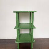 Table with 3 wood and bamboo trays