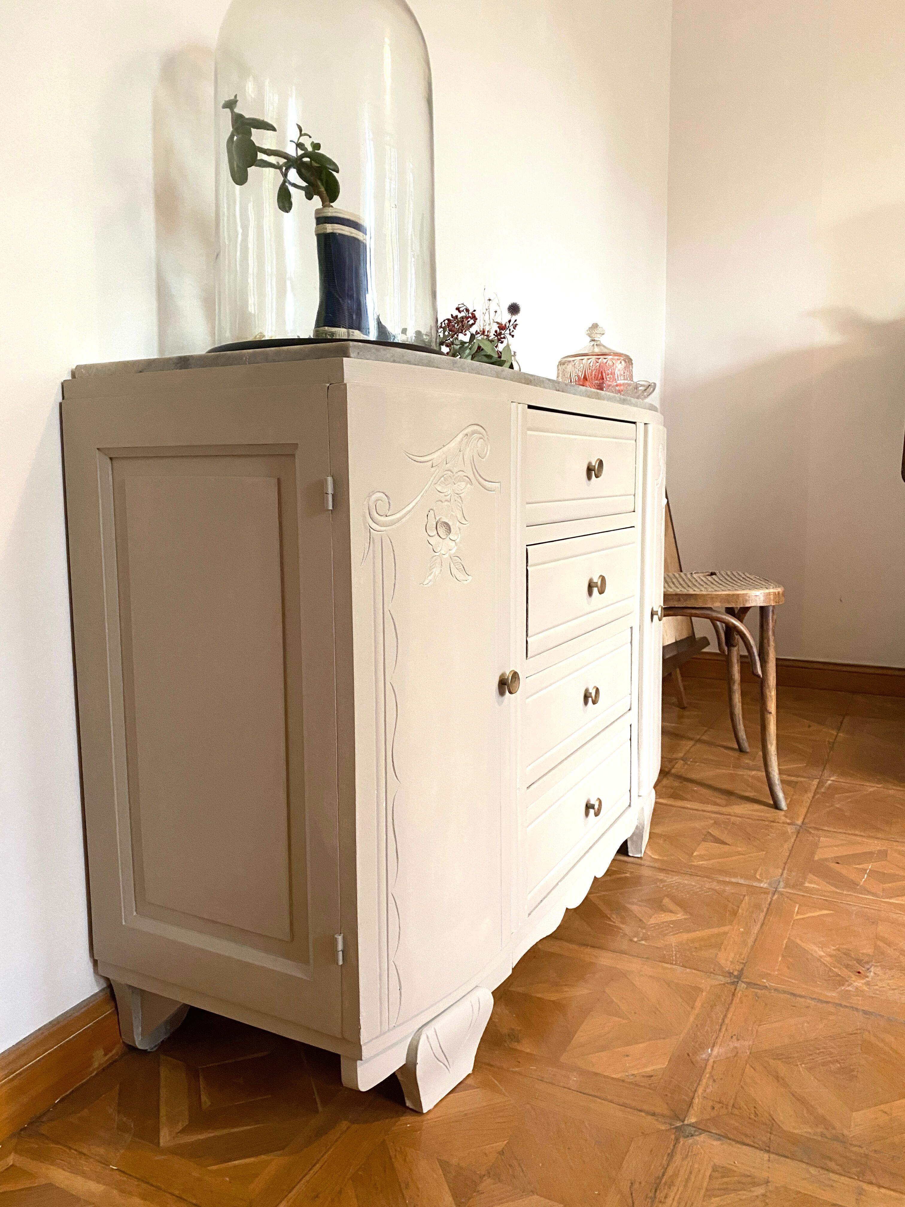 Art Deco clay chest of drawers