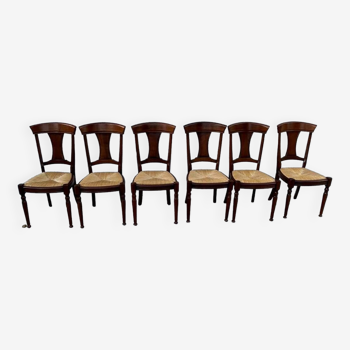 Série de 6 chaises en merisier et assise paillée
