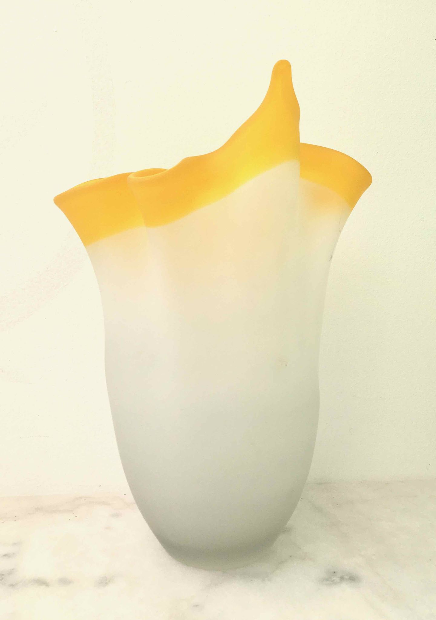 Vase mouchoir pâte de verre années 70