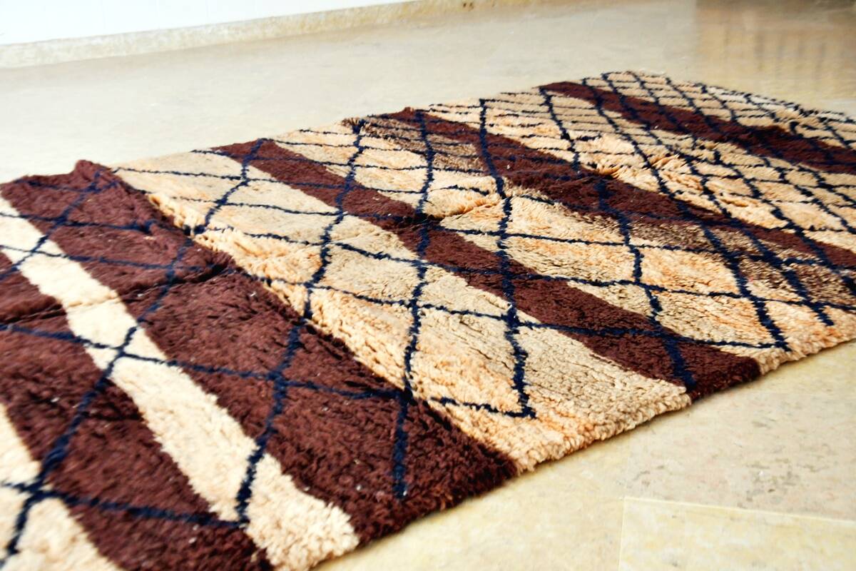Beni Mrirt rug 252 x 160 cm New