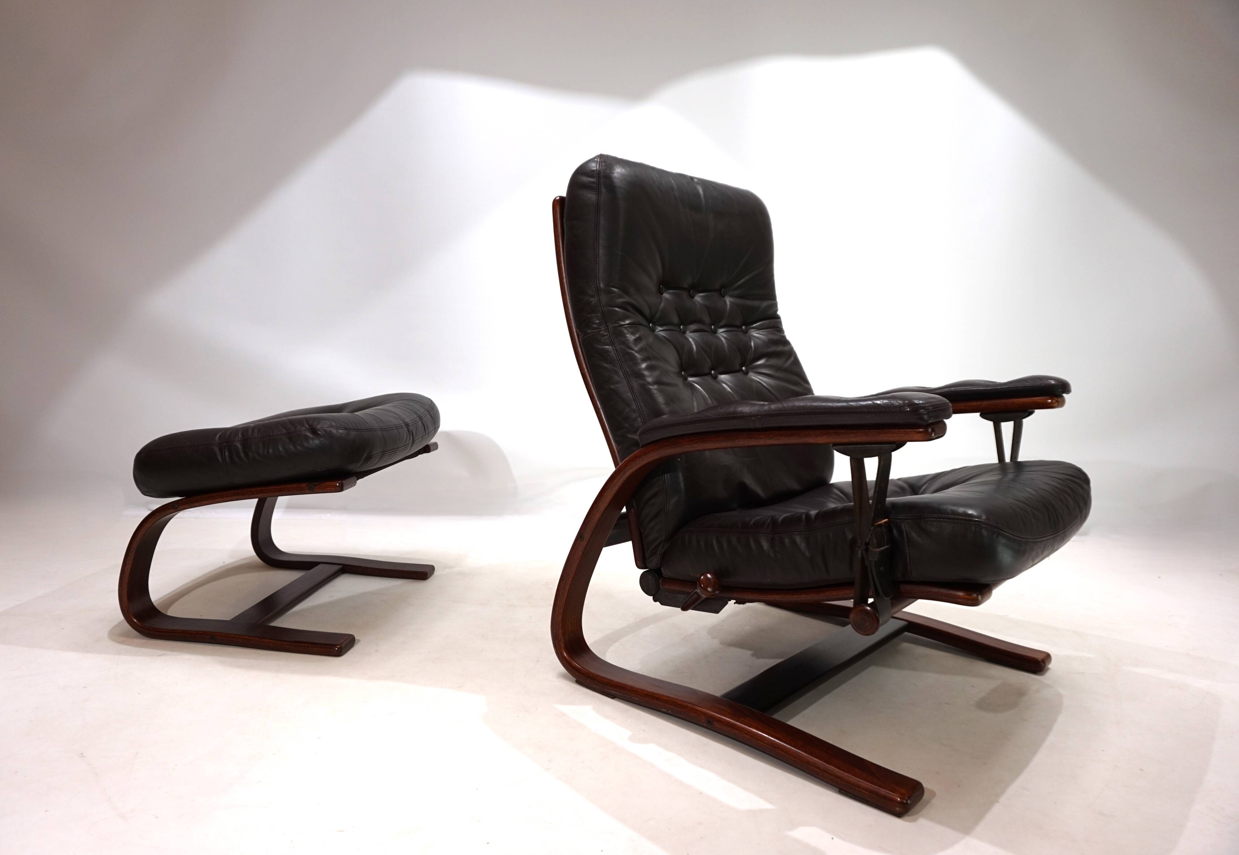 Westnofa Panter Leather Lounge Chair with Ottoman by Arnt Lande, 1970s