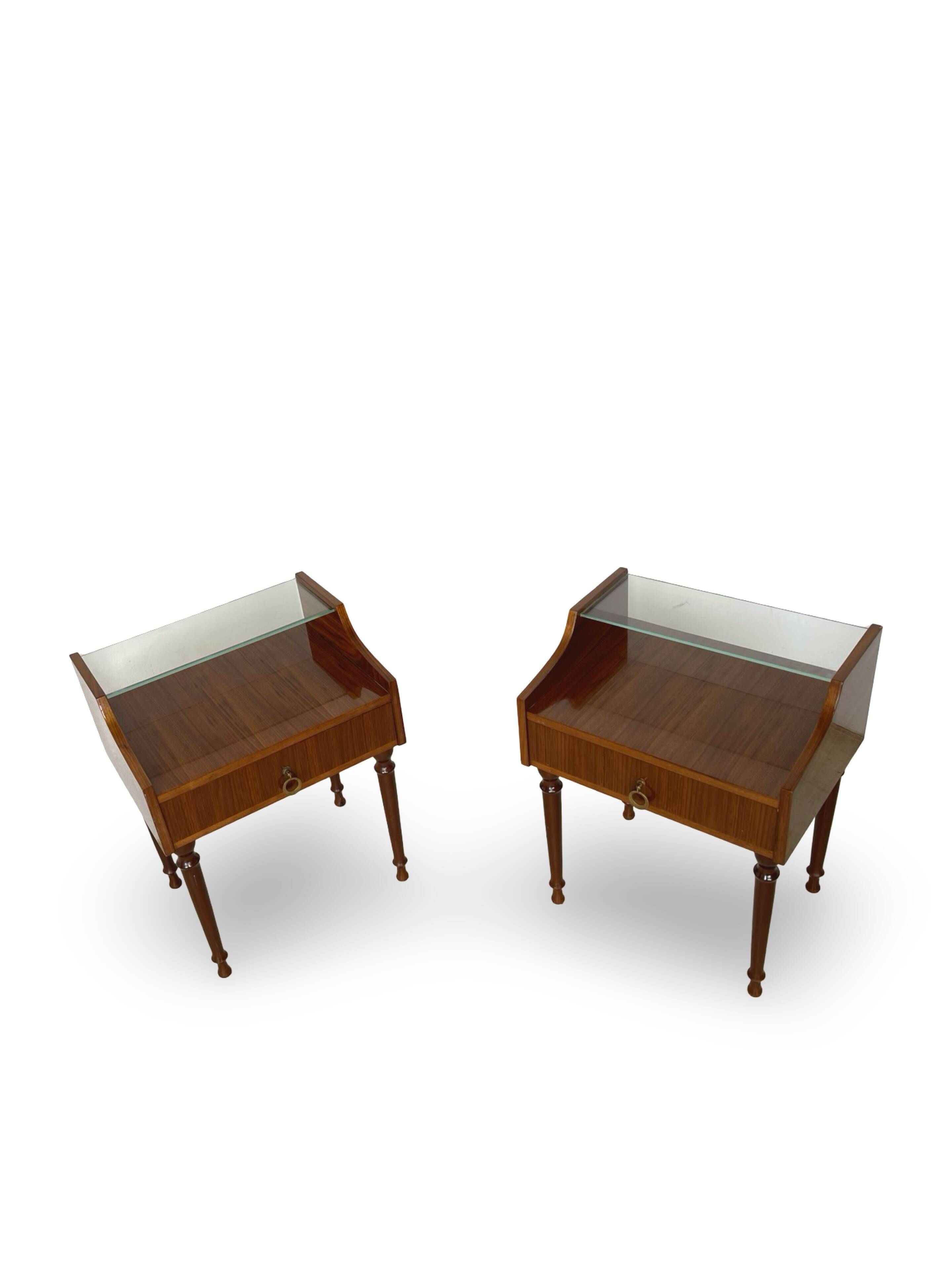 Tables de chevet italiennes des années 1950