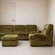 Canapé modulable vintage en velours vert avec fauteuil assorti et pouf