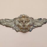 Bronze pediment with face decoration L 36.5 cm