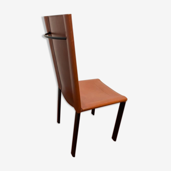 Chair Coral Mattéo Grassi in brown leather
