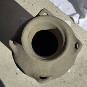 Vase à 4 anses en terre cuite grise, Indonésie