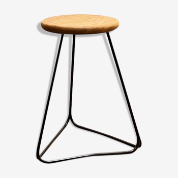 Bar stool in steel and oak