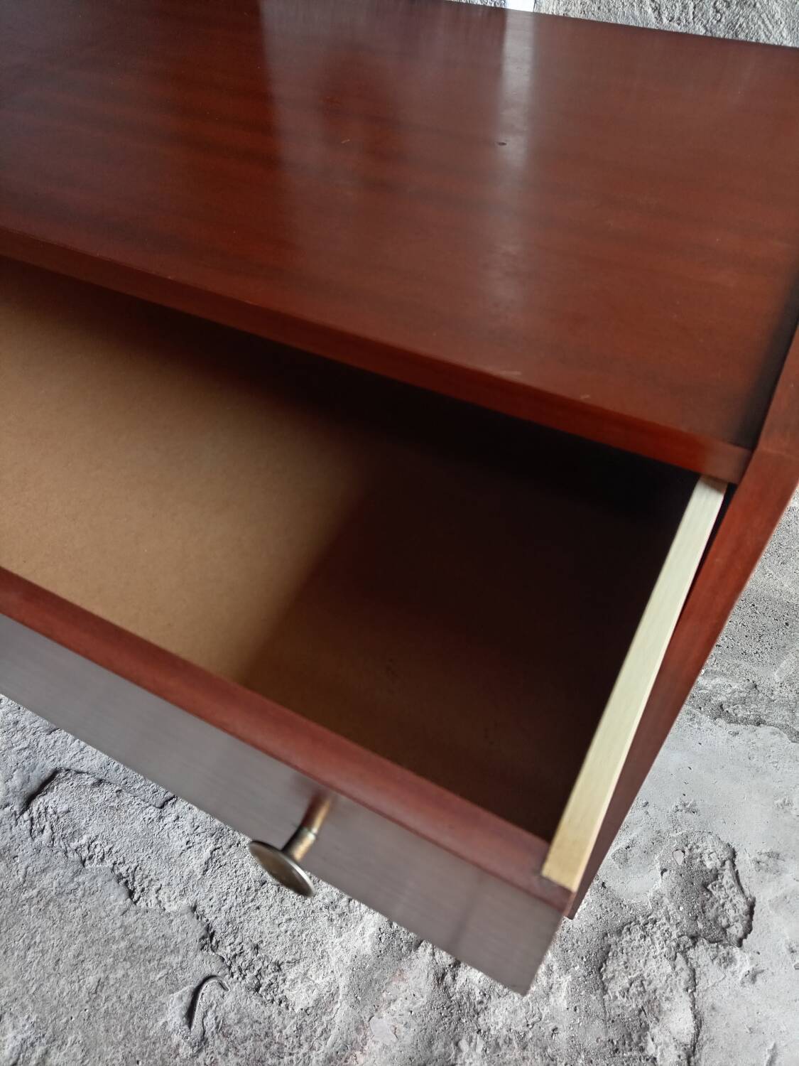 Commode vintage