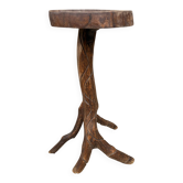 Guéridon “racine” en bois massif — silhouette organique, esprit brutaliste