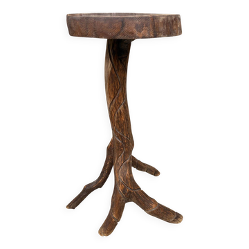 Guéridon “racine” en bois massif — silhouette organique, esprit brutaliste