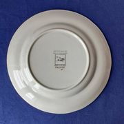 Fluted plate Longchamp, decorated with dragonflies and flowers.