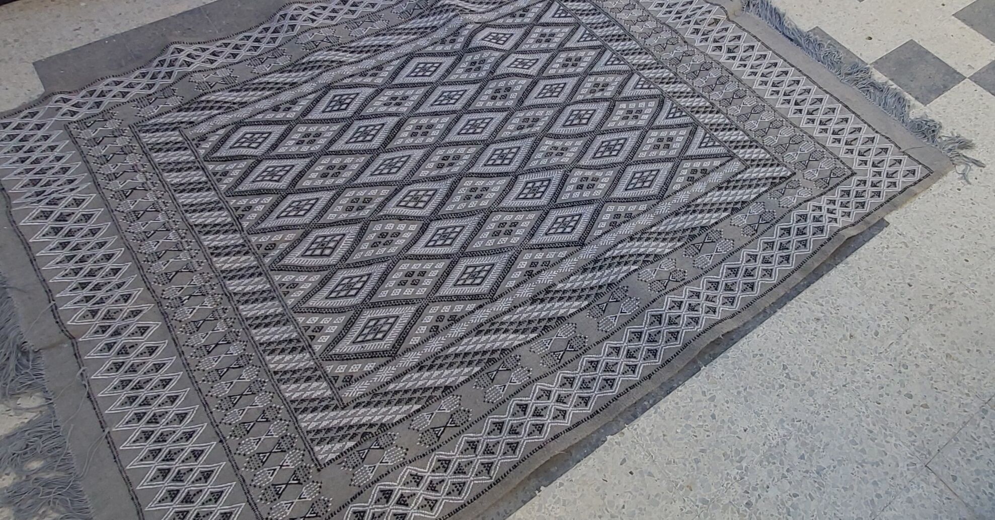 Traditional handmade grey carpet 235x180cm