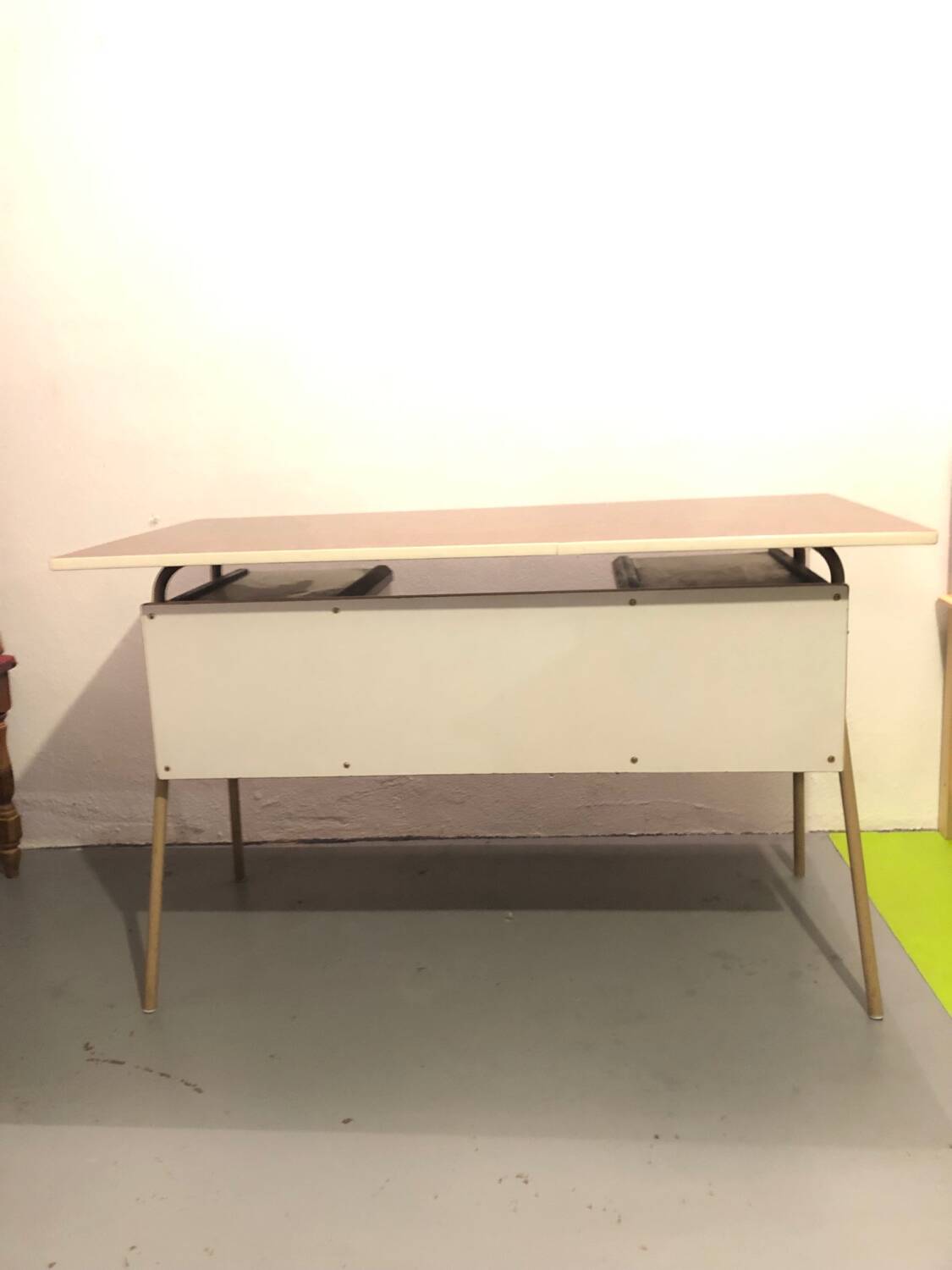 1960 VINTAGE DESK FORMICA METAL TUBING 4 DRAWERS