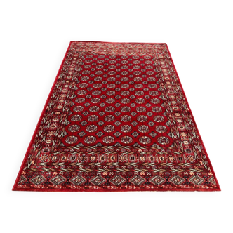 Oriental rug in Bukhara style