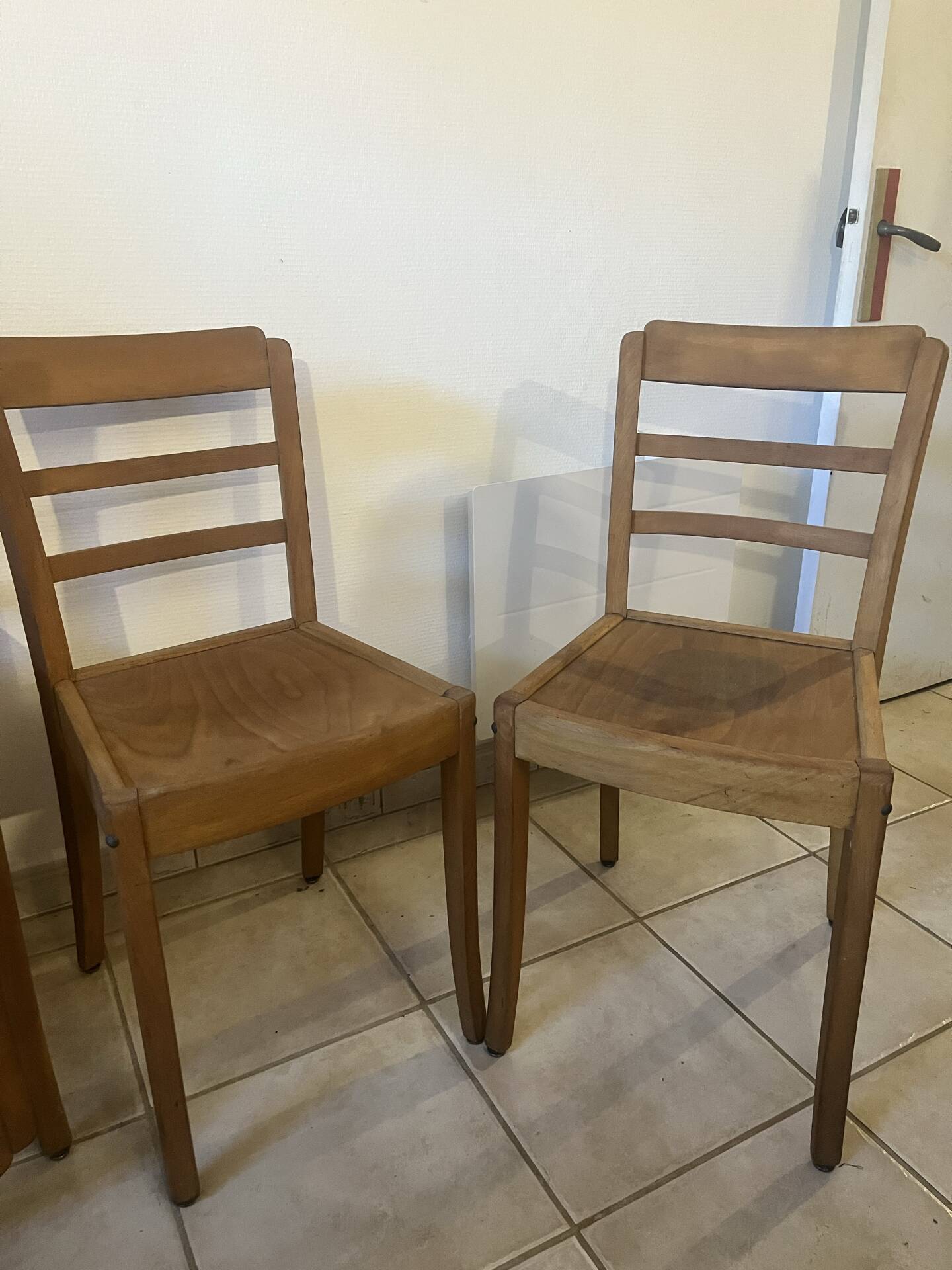 Set of 6 vintage wooden chairs — Monobloc licence assem