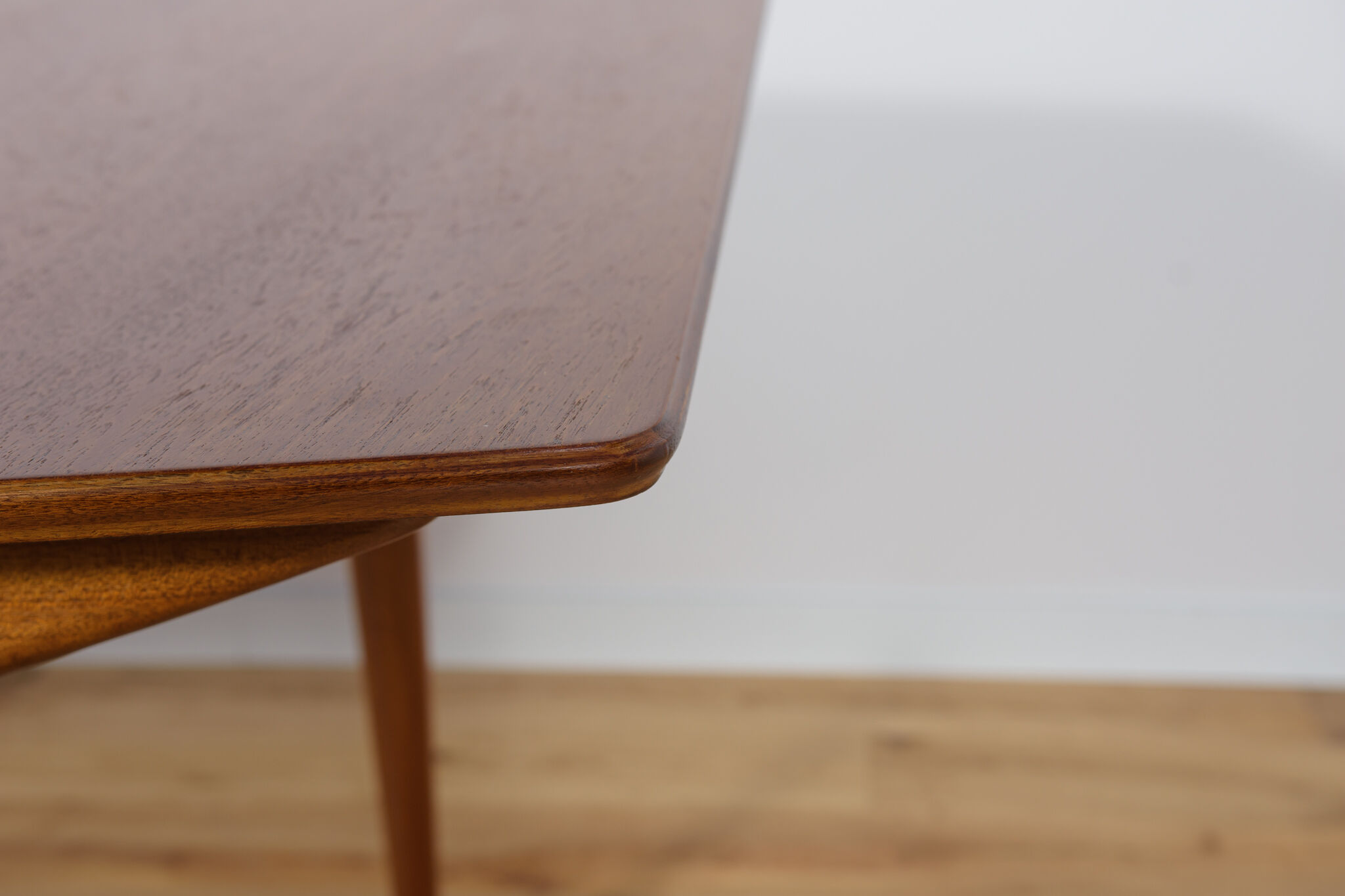 Mid-century teak extendable dining table from Mcintosh, 1960s