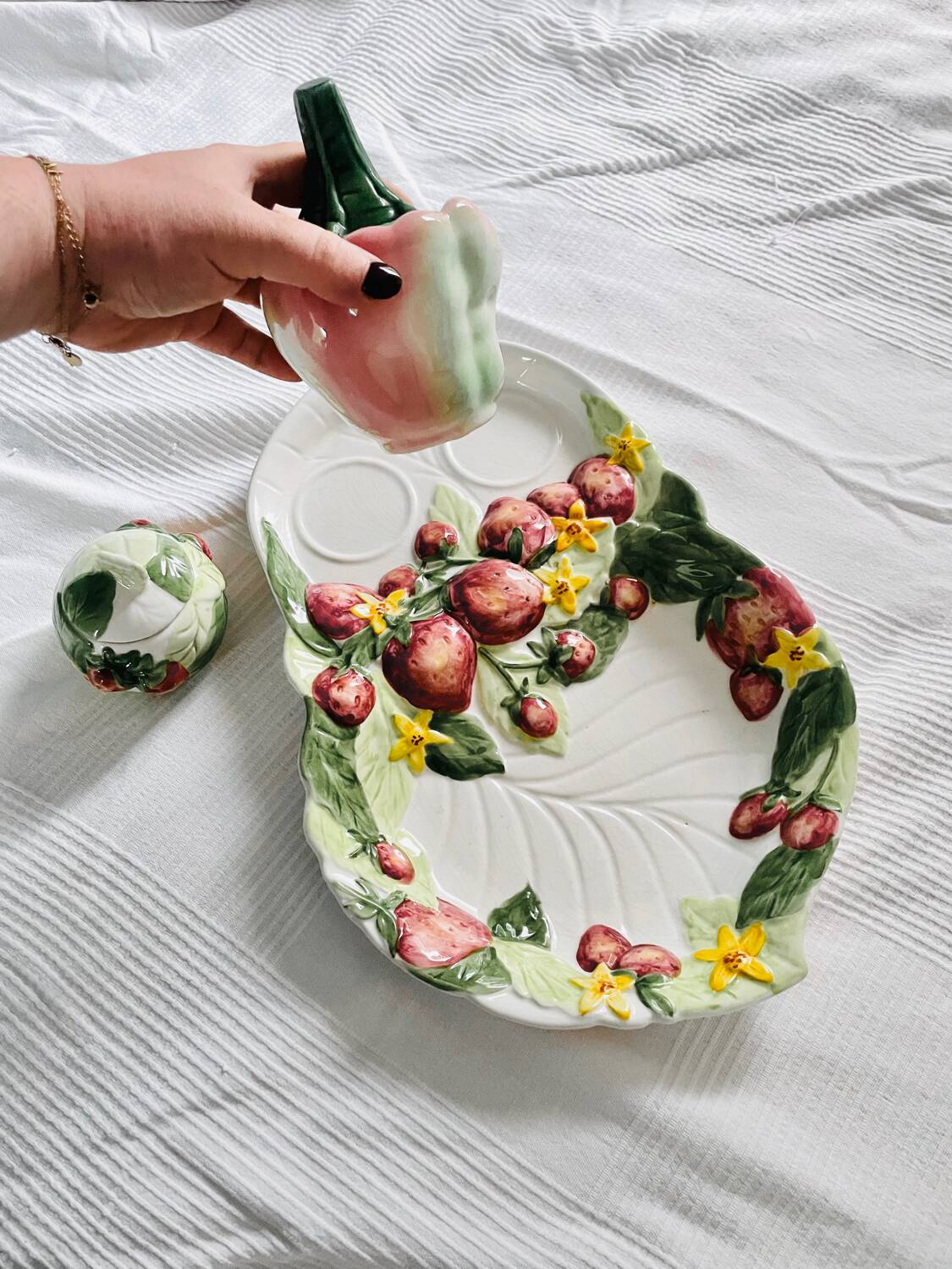 Strawberry pepper salt set