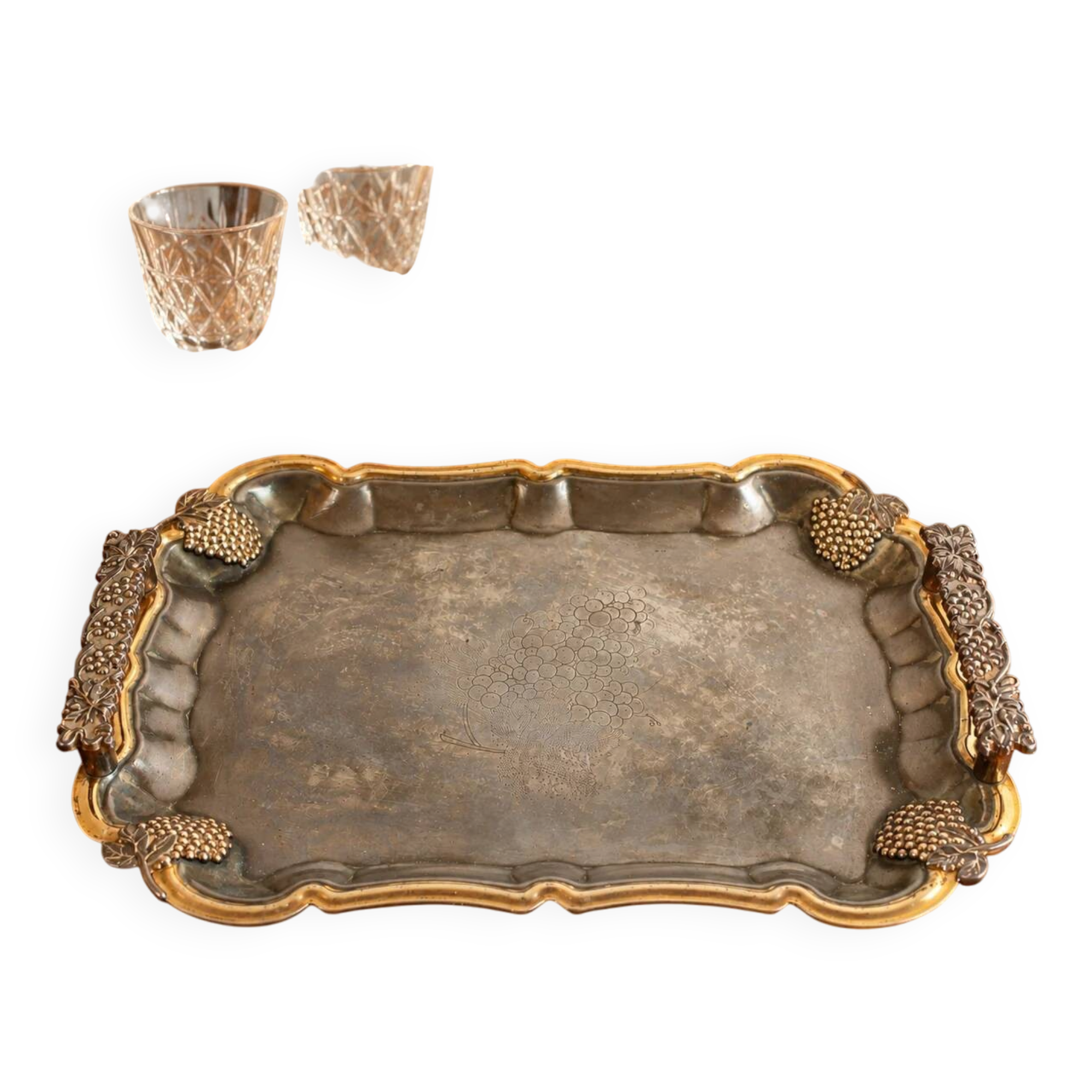 Vintage silver and gold metal serving tray – Grape cluster decoration – 36 cm