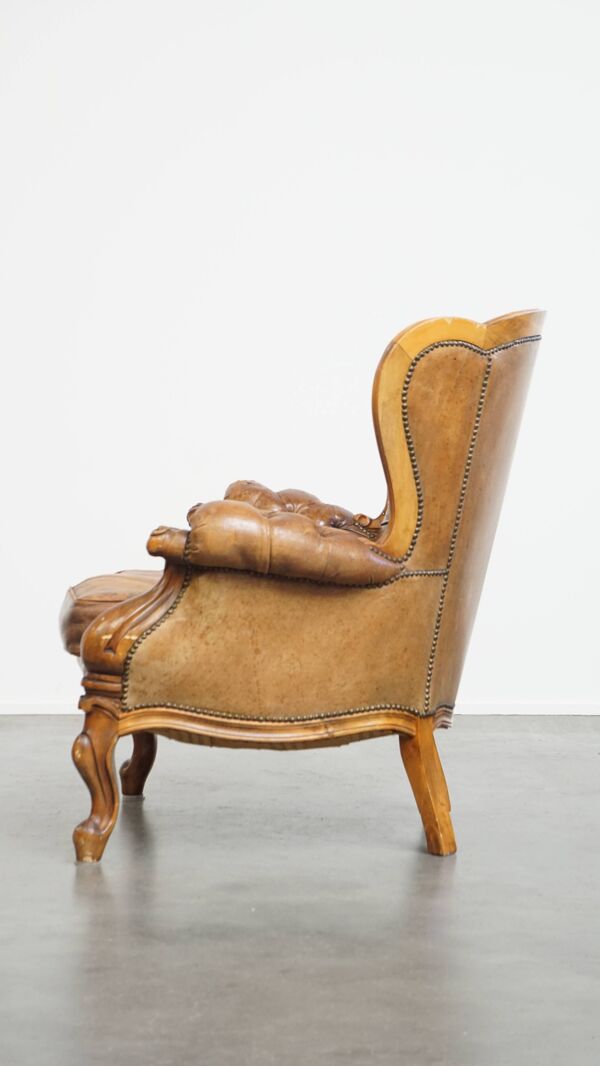 Fauteuil Chestfield en cuir de mouton baroque antique