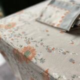 Vintage tablecloth and matching napkins