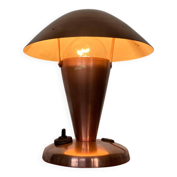 Petite lampe de table en laiton de style Bauhaus, Tchécoslovaquie, années 1940.